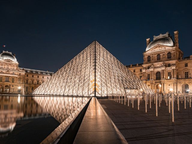 Paris Turu Türk Hava Yolları ile 3 Gece