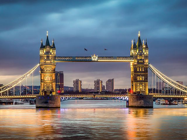 Royal Londra Turu Ajet Hava Yolları İle 3 Gece (STN-STN)