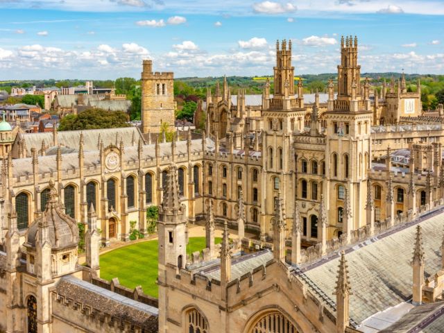 Elegant Royal Britanya 4 Ülke Turu Türk Hava Yolları İle 8 Gece (Ekstra Turlar Dahil) (LHR-DUB)