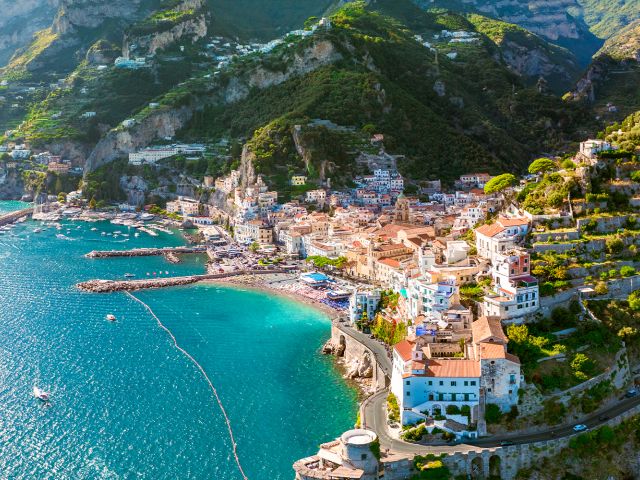 Elegant Napoli & Amalfi Kıyıları Turu Türk Hava Yolları İle 3 Gece (Ekstra Turlar Dahil) (NAP-NAP)