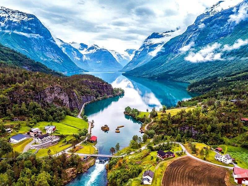 Uçak İle İskandinavya Masalı Turu (ARN-CPH)