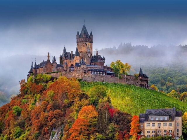 Mega Promosyon Baştanbaşa Benelüx & Paris & Alsas Turu Pegasus Hava Yolları ile 7 Gece