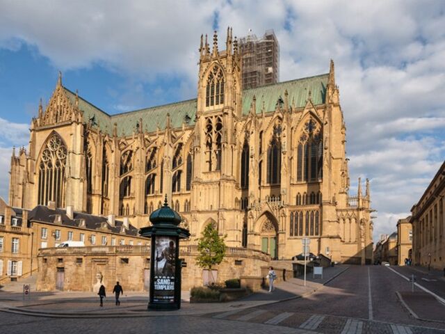 Mega Promosyon Baştanbaşa Benelüx & Paris & Alsas Turu Pegasus Hava Yolları ile 7 Gece