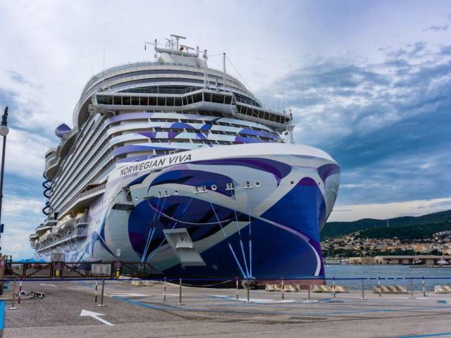 NCL Viva ile Batı Akdeniz & Yunan Adaları & Sicilya Turu Pegasus Hava Yolları ile 9 Gece (İstanbul Varışlı)