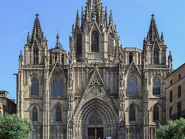 Madrid & Valencia & Barcelona Turu Özel Hava Yolları İle 4 Gece (Şehir Turu Dahil) (VIT-VIT)